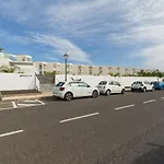 Homeforguest Sunset Senator With Pool And Terrace In Daire Costa Teguise