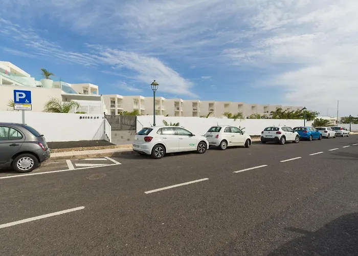 Homeforguest Sunset Senator With Pool And Terrace In Apartment Costa Teguise